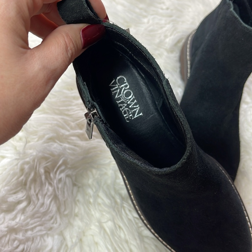 NEW Crown Vintage
Women's Black Gorgie Booties - Picture 7 of 9